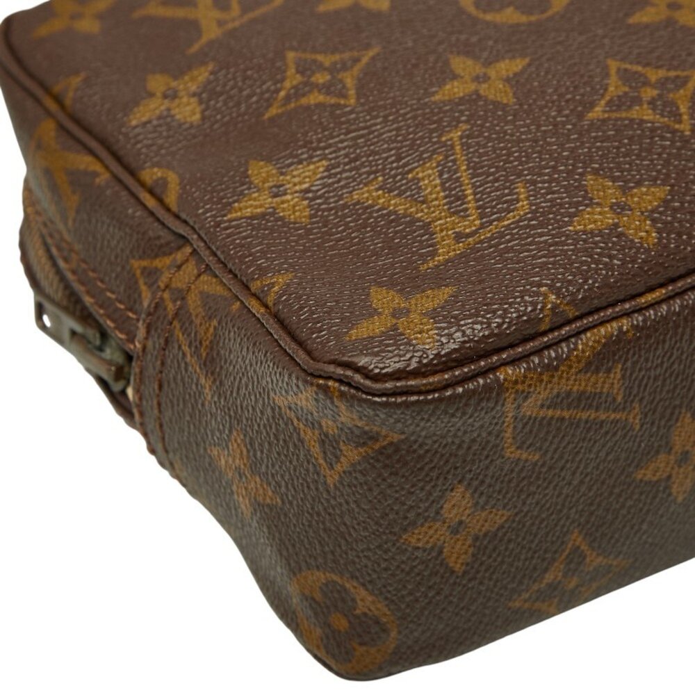 LOUIS VUITTON Authentic Brown Monogram Leather Clutch Bag - Picture 4 of 9